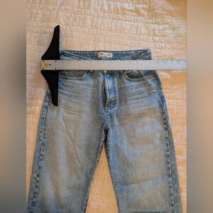 Madewell Light Blue Curvy 90s Straight Women’s Jeans
